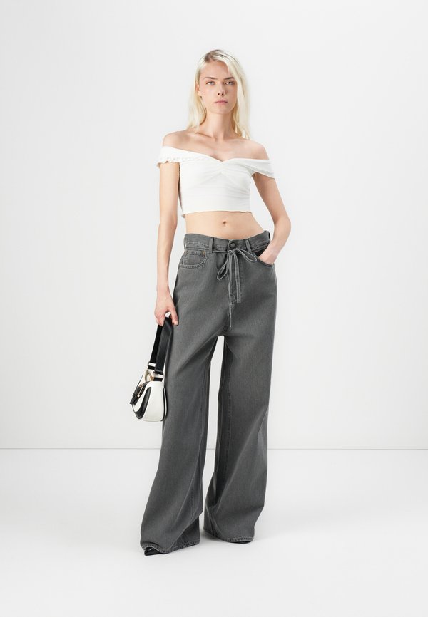 MARGOTT - Relaxed fit jeans3