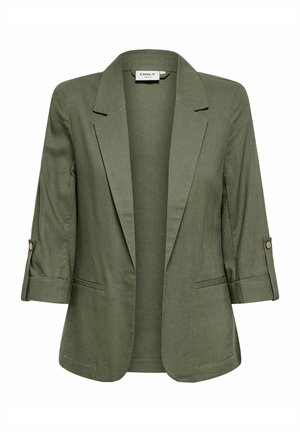 Blazer femme vert olive avec revers crantés, manches trois-quarts retroussées et boutonnées, et deux poches passepoilées à l'avant.