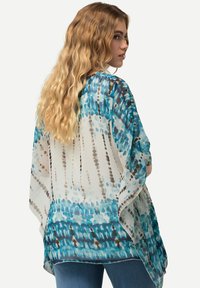 Ulla Popken LEOPARD LAYERED - Bluse - snow white