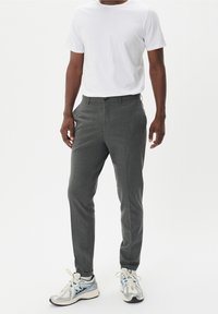 Matinique Chinos - mottled grey