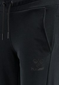Hummel HMLNONI  - Trainingsbroek - black