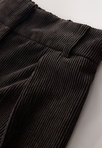 WIDE - Kelnės - chocolate brown