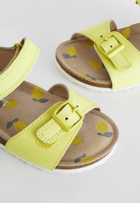 Next CORKBED REGULAR FIT - Lauflernschuh - yellow