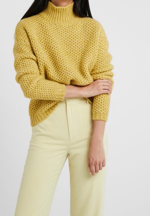 Pullover - yellow