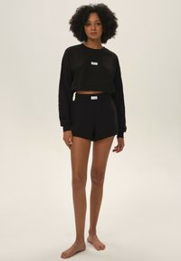 ESOTIQ BLOOVII JAX czarny