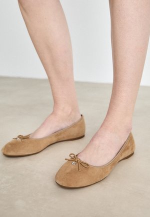 Klassischer Ballerina - camel