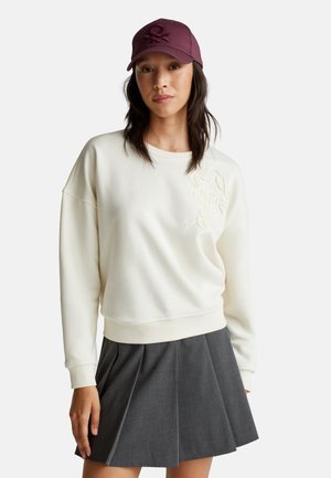 Sweater - white