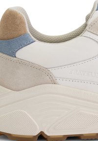 Travelin Trainers - sand blue
