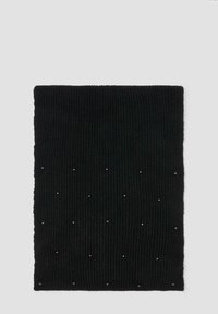 Schwarzer gestrickter Schal mit gerippter Textur, der auf der Oberfläche verstreute silberne Perlenakzente zur Dekoration aufweist.