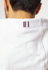 Tommy Hilfiger Felpa con cappuccio - white