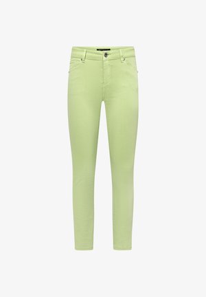 Lysegrønne bukser med slank pasform, frontknap og lommer, bæltestropper og talje i mellemhøjde, vist på hvid baggrund.