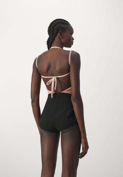 GmbH WITH CUPS - Felső - rose