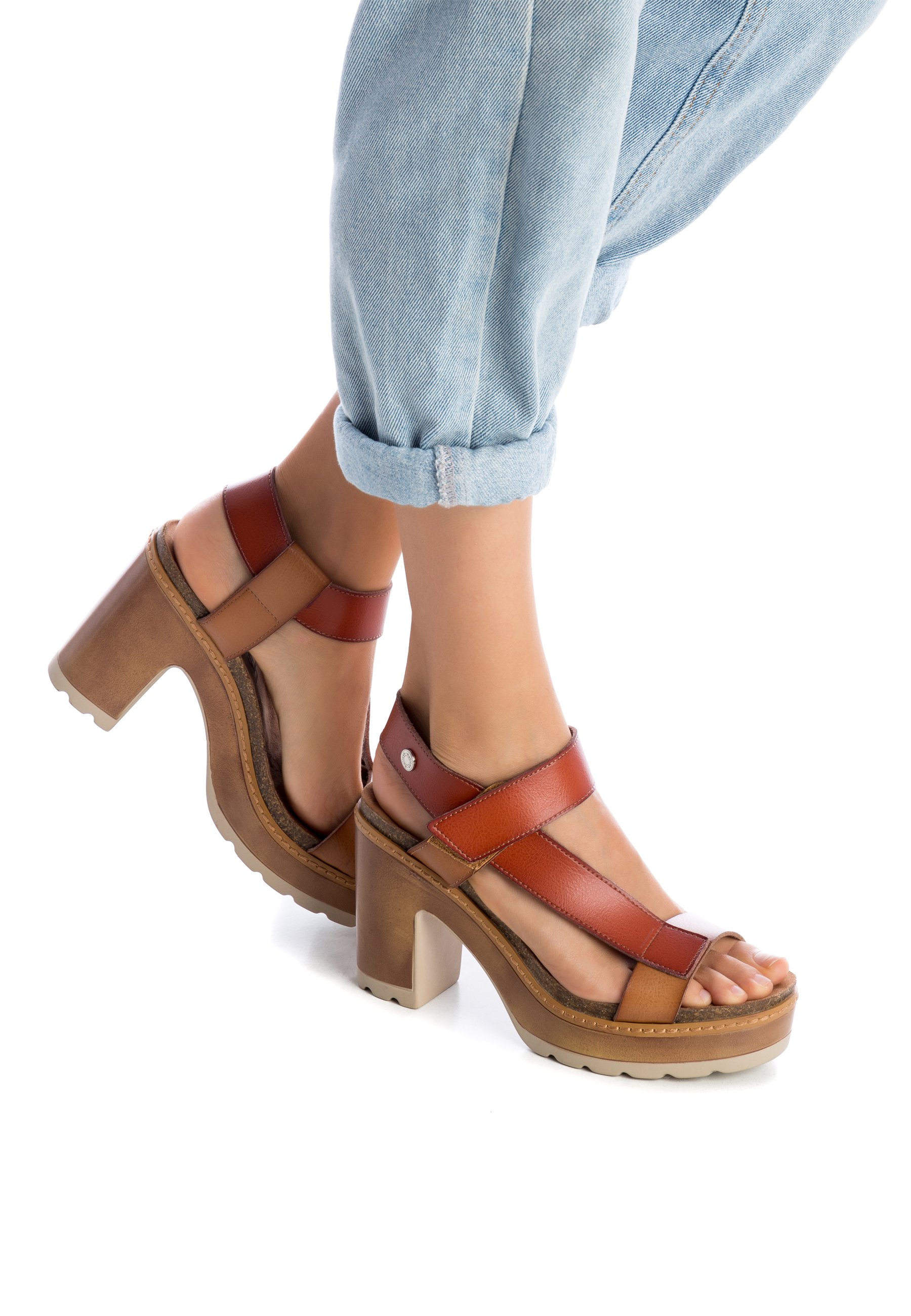Refresh Sandalias con plataforma - camel/marrón - Zalando.es