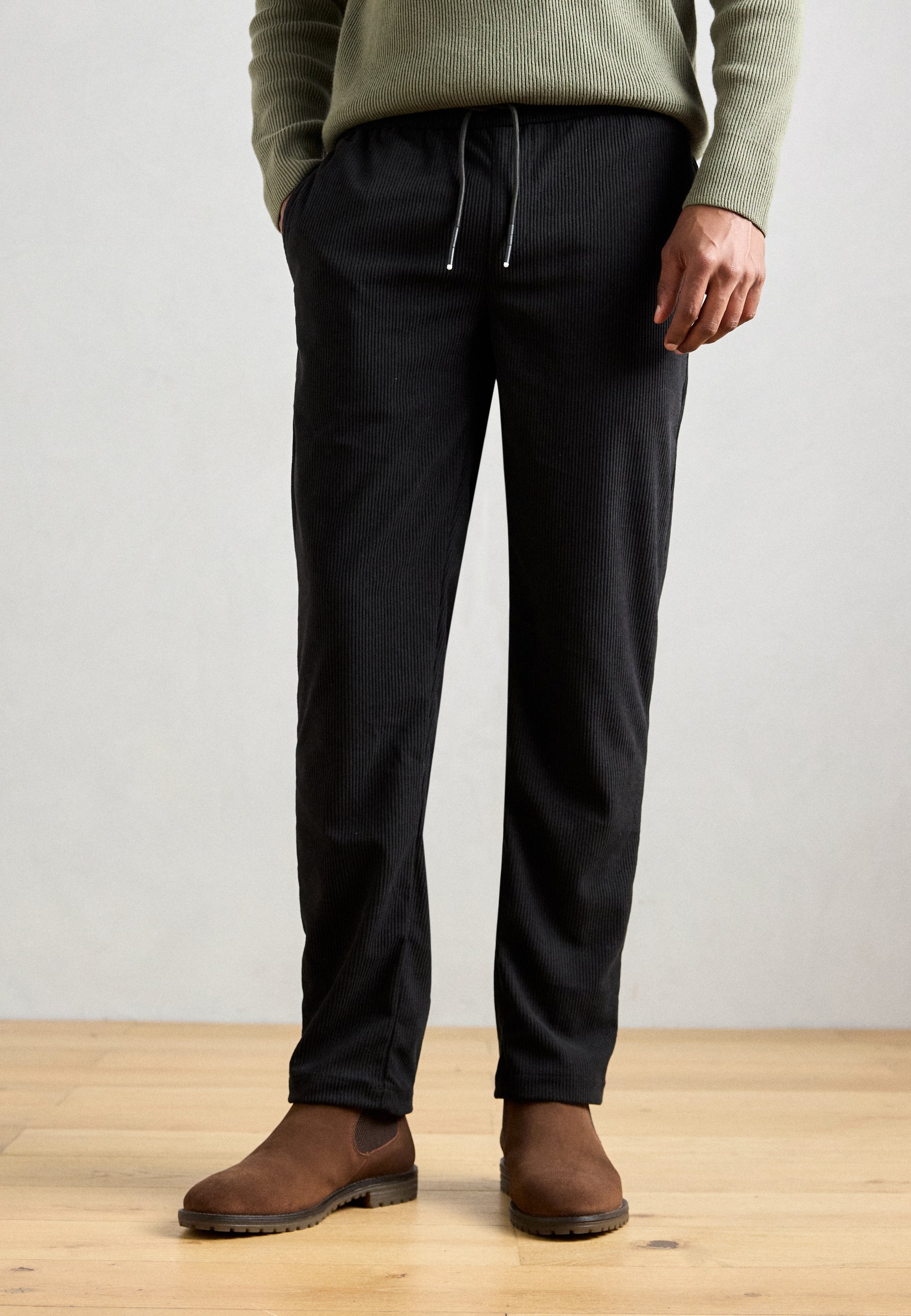 Pantaloni Lino E Cotone Uomo Indicode – Freschi, Comodi E Perfetti Per L’estate