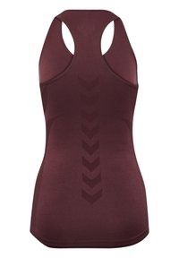Bordeauxfarbener Sporttanktop mit Racerback-Design. Verfügt über ein strukturiertes Muster mit Chevron-Linien in der Mitte. Hergestellt aus leichtem Stoff.