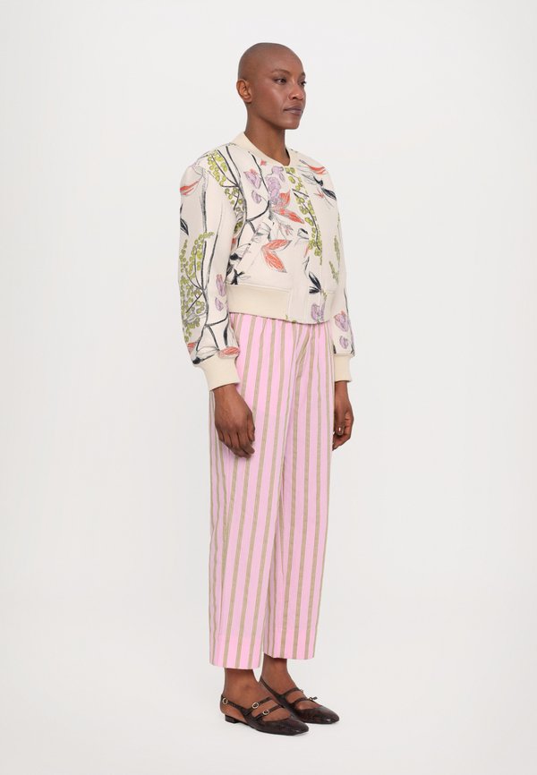 DROPPED SHOULDER - Bomber Jacket - spring mimosa3