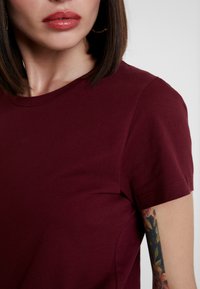 Samsøe Samsøe SOLLY TEE SOLID - T-shirt básica - dark red