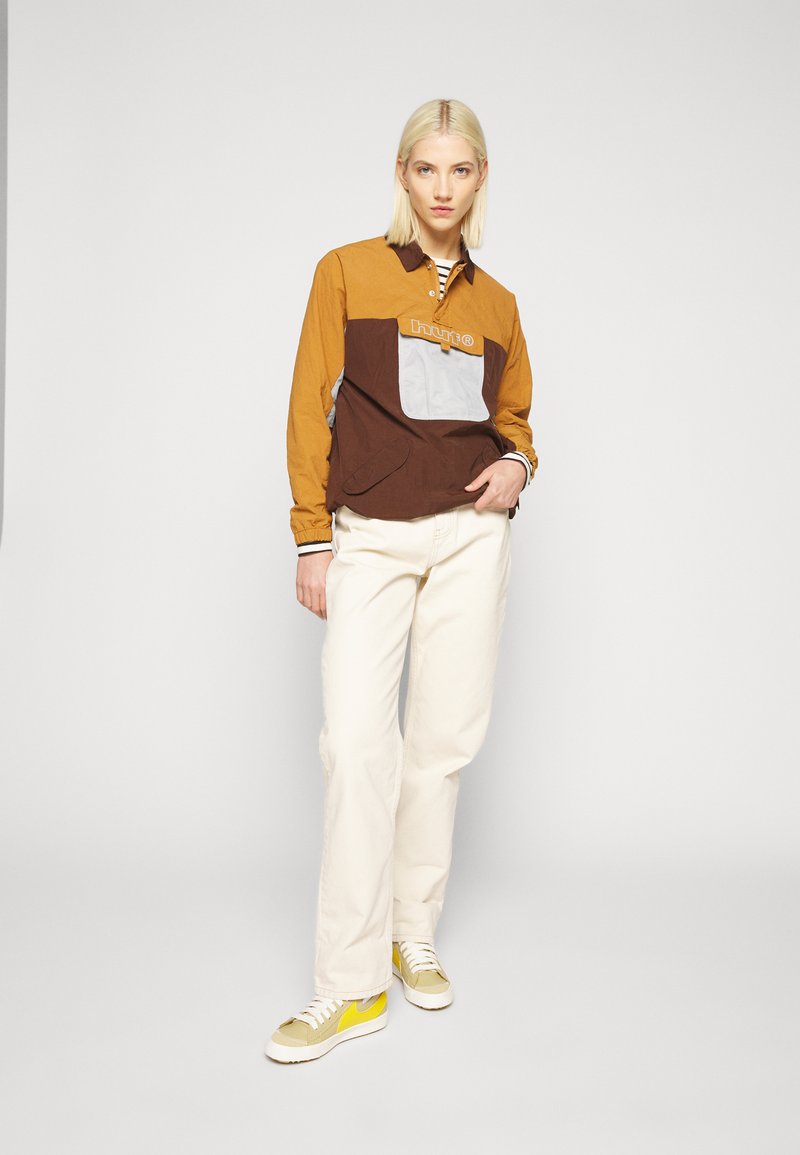 Damen Leichte Jacken | HUF WOMENS BLOCKED Windbreaker burnt orange/orange - MX52323 Damen Leichte Jacken | HUF WOMENS BLOCKED Windbreaker burnt orange/orange - MX52323