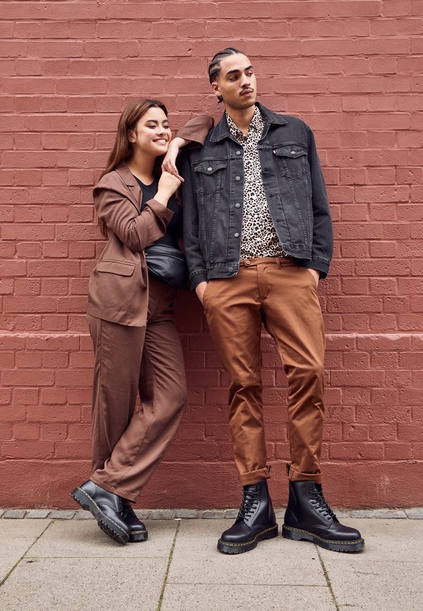 1460 BEX 8 EYE BOOT UNISEX - Lace-up ankle boots3