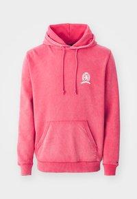 Unselected, vintage cerise