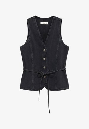 Zwarte spijkerjas met een diepe V-hals, vijf zilveren knopen en een strikceintuur op de taille. Gladde textuur zonder zichtbare patronen.