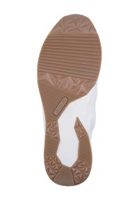 Weißer Sneaker mit brauner Gummisohle. Verfügt über diagonale Rillen, diamantartige Akzente und eine strukturierte Ferse für besseren Halt.