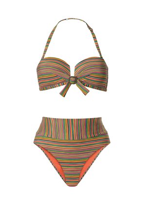 Miss Lou, - Bikini