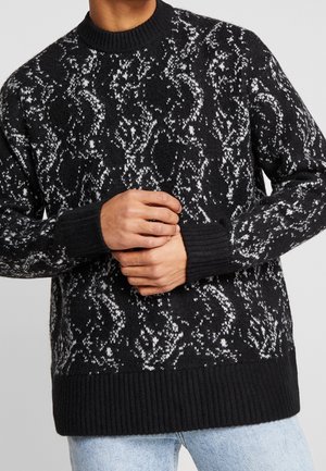 Sweter