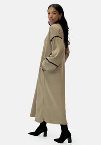 Elara Abito in maglia - beige
