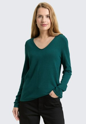 BASIC V-NECK - Strickpullover - deep meadow green