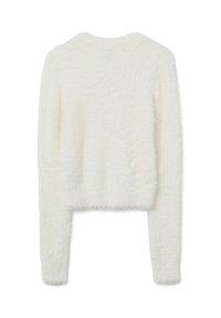 Maglione bianco, peloso, corto, con maniche lunghe e scollatura rotonda. Tessuto morbido, senza motivi visibili o dettagli in metallo.