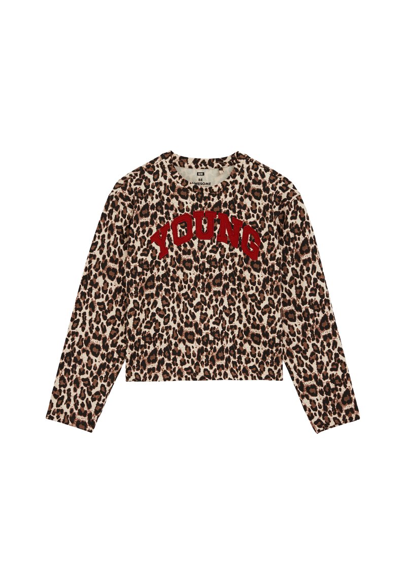 Leopardmönstrad långärmad skjorta med en kortad design. Har en röd "YOUNG" grafik på framsidan. Mjuk tyg med texturerade detaljer.