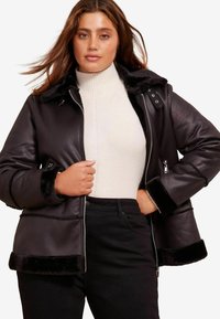 Friends Like These BONDED AVIATOR STYLE - Giacca in similpelle - black