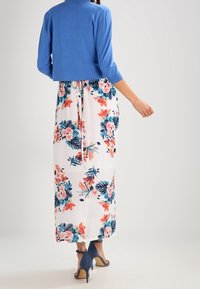 More & More Chaqueta de punto - blue