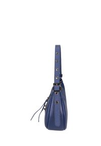 Borsa a tracolla in pelle blu con finitura testurizzata, zip laterale e tracolla con hardware argentato e accenti circolari.