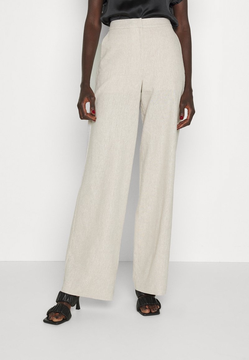 Selected Femme Tall SLFTANIA ELIANA WIDE PANT TALL Trousers beige