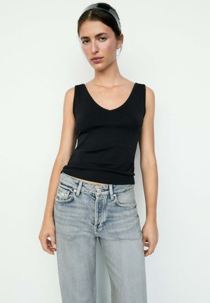Massimo Dutti, Top - black