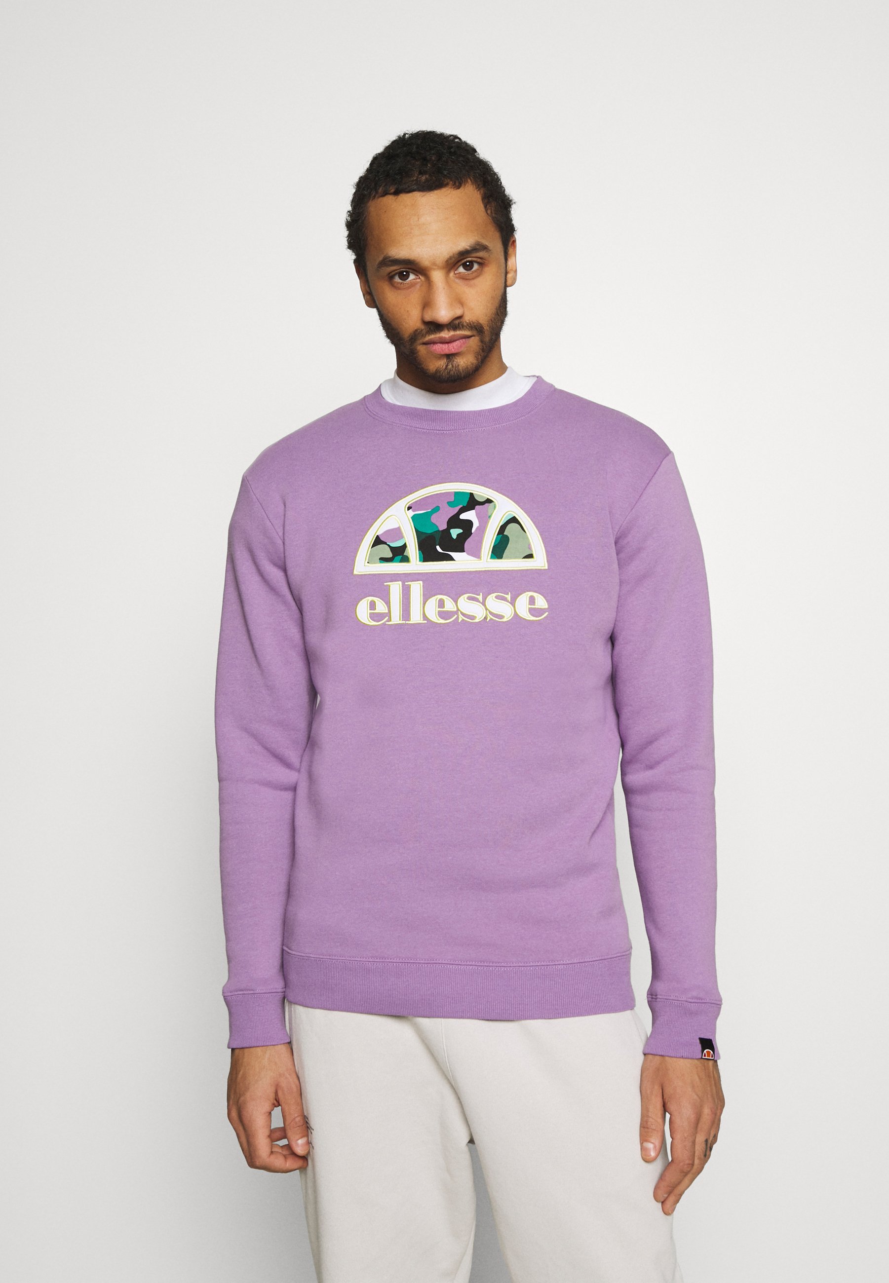 ellesse pullover lila