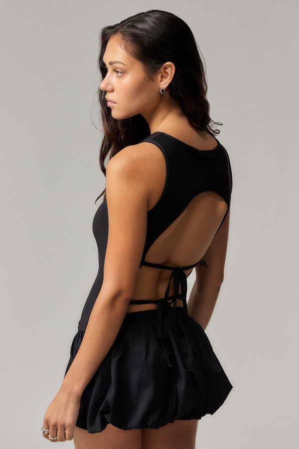 BACKLESS TANK - Top3