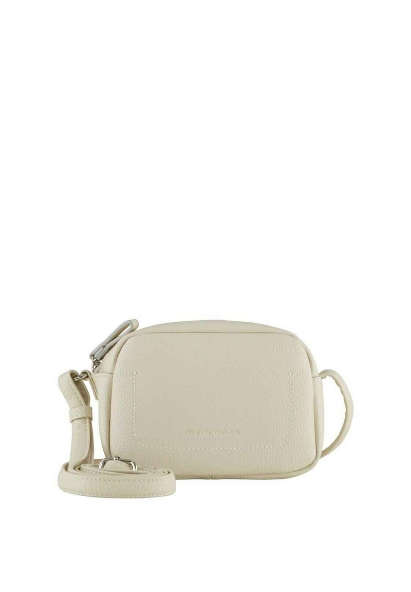 Cremfarbener Crossbody-Bag aus strukturiertem Leder. Rechteckige Form mit abnehmbarem Riemen und einem geprägten Logodetail auf der Vorderseite.