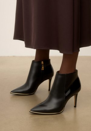 Kazar, PARIS - Bottines à talons hauts - black
