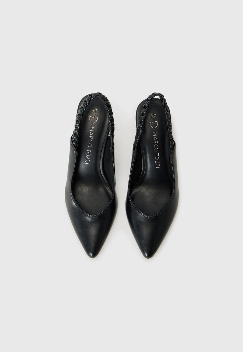 Czarne skórzane buty na obcasie typu slingback z wyprofilowanym noskiem i plecionym paskiem na obcasie. Gładka faktura i minimalistyczny design. Rozmiar 37.