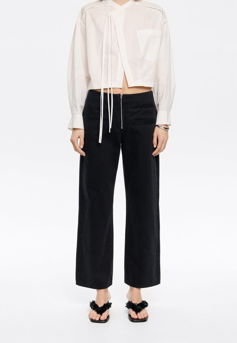 Bimba Y Lola TOBILLERO  - Ravne kavbojke - denim lavado