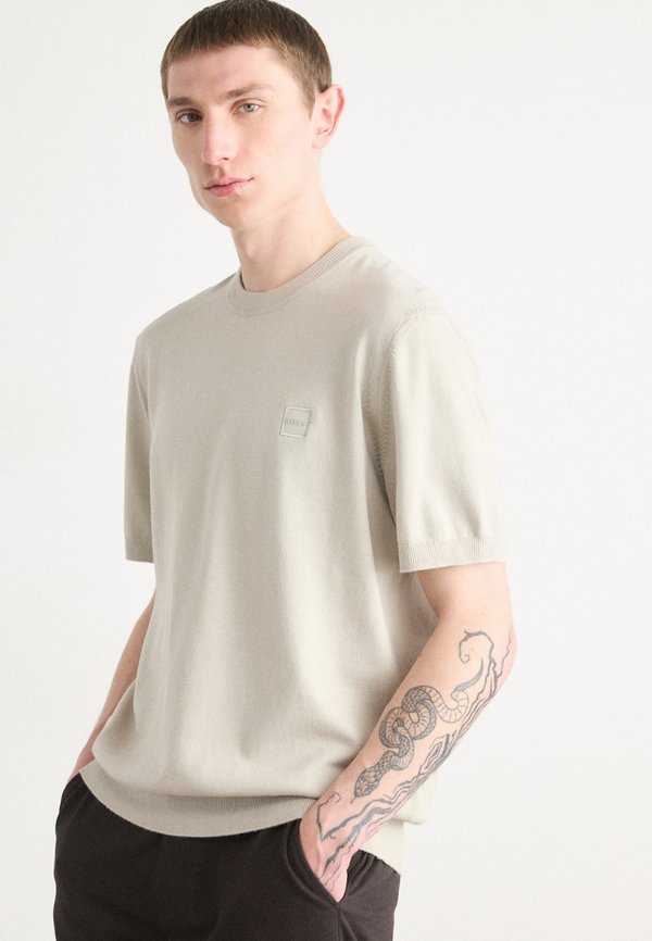 KANACHE - Basic T-shirt - light beige