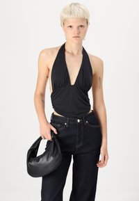 Vero Moda VMTESSA WIDE FOLD UP - Široke nogavice - dark blue denim