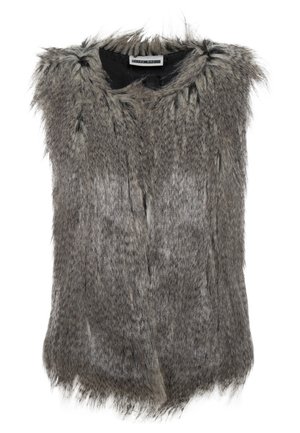 Ærmeløs grå vest i imiteret pels med blød, fluffy tekstur og rund halsudskæring, mærket "Notay May" inde i kraven.