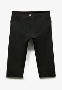 Svarta capri leggings gjorda av ett mjukt, elastiskt tyg, med en bred midja och en liten märkeslogotyp bak.