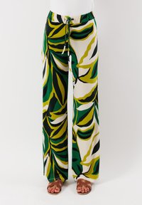 Non selezionato, fantasia