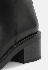 Vagabond DANIELLA - Bottines - black