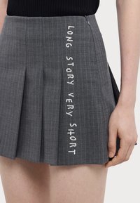 MAX&Co. LONG VERY SHORT - Plisirana suknja - mittelgrau
